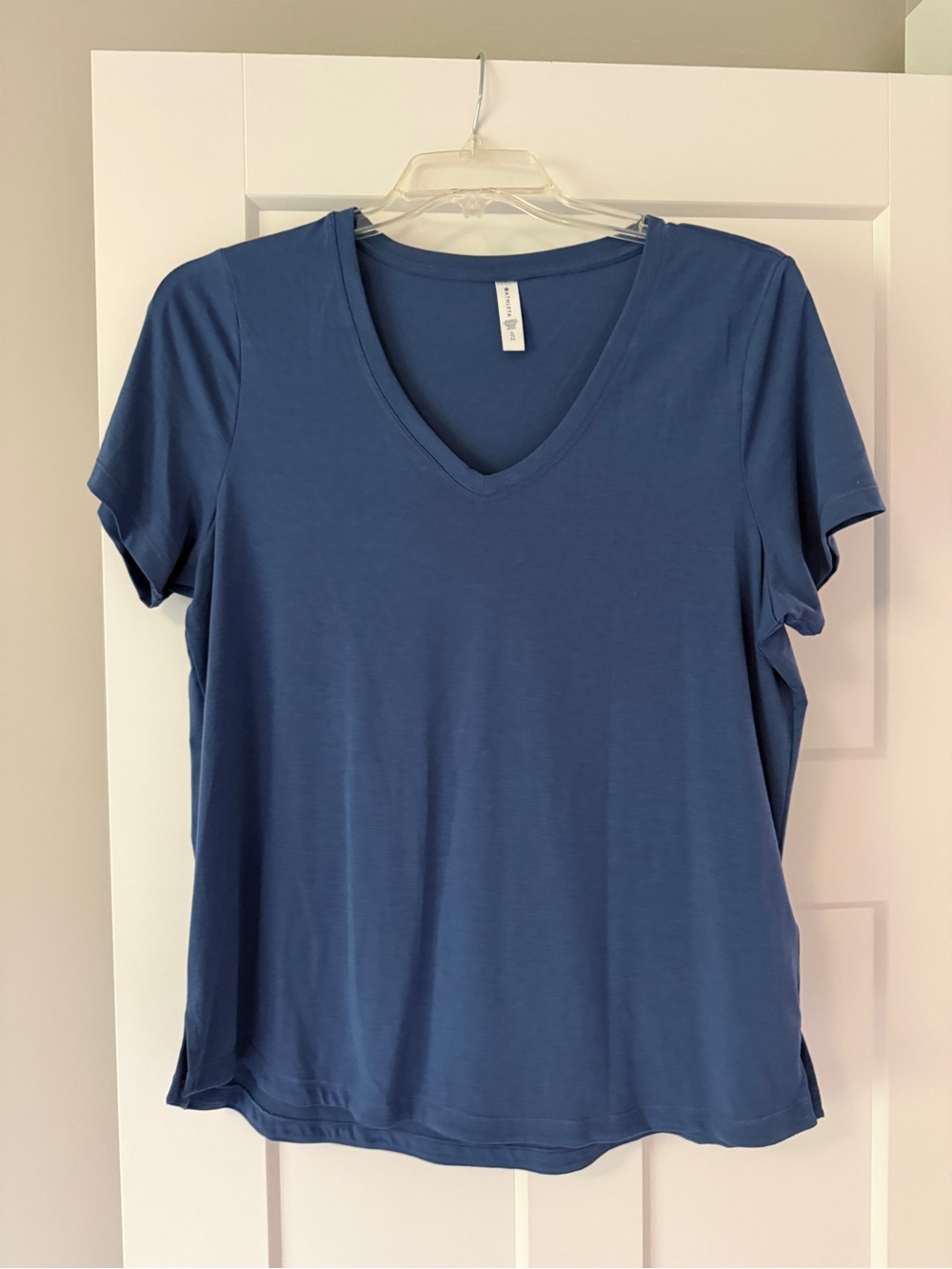 Athleta Essential V-Neck Short Sleeve Top - Cornflower Blue.
